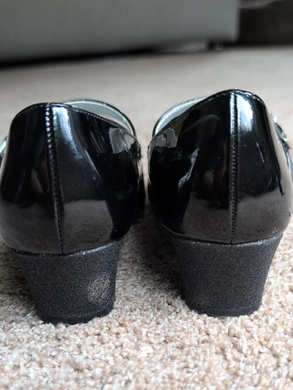 American Eagle Outfitters Kids Mary Janes With Glitter Heels.